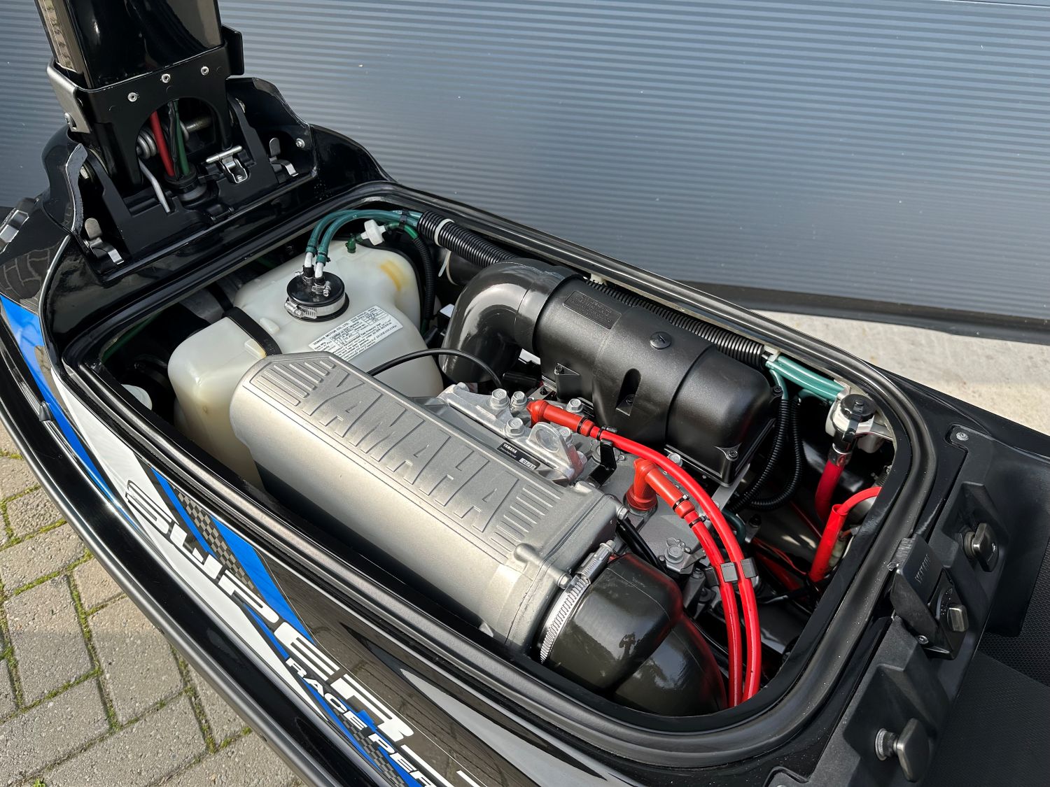 Yamaha Superjet 701 SJ 2015 motorruimte engine JETSKI STORE